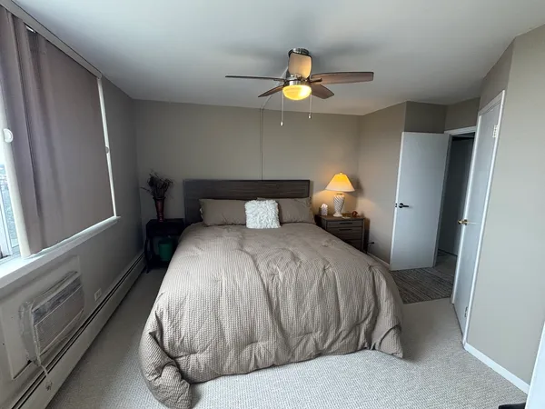 $250,000 | 40 North Tower Road, Unit 10, Oak Brook, IL 60523