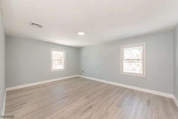 $3,950 | 10 Cardinal Lane, Lincoln Park, NJ 07035