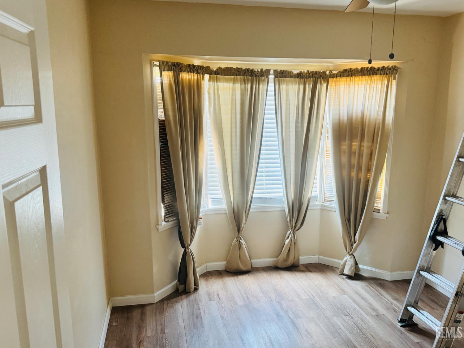 Undisclosed Address Taft, CA 93268 - Photo 8 of 13 Gallery Image 8