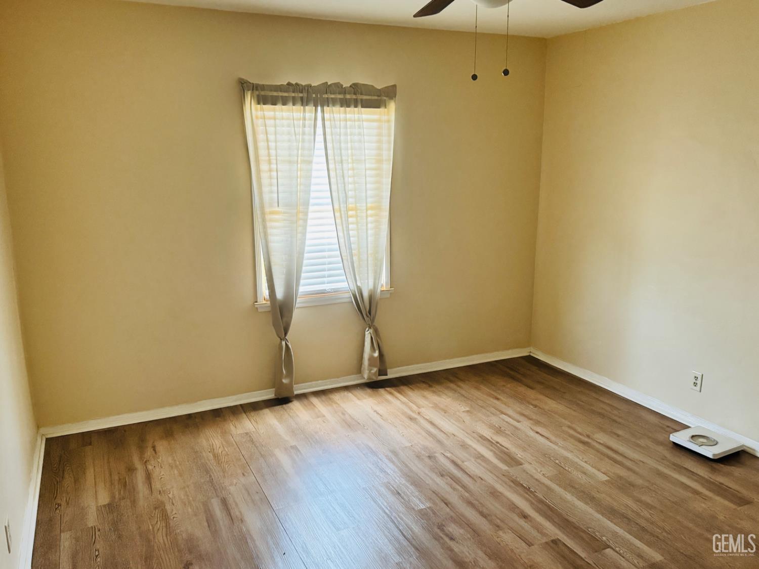 Undisclosed Address Taft, CA 93268 - Photo 9 of 13 Gallery Image 9