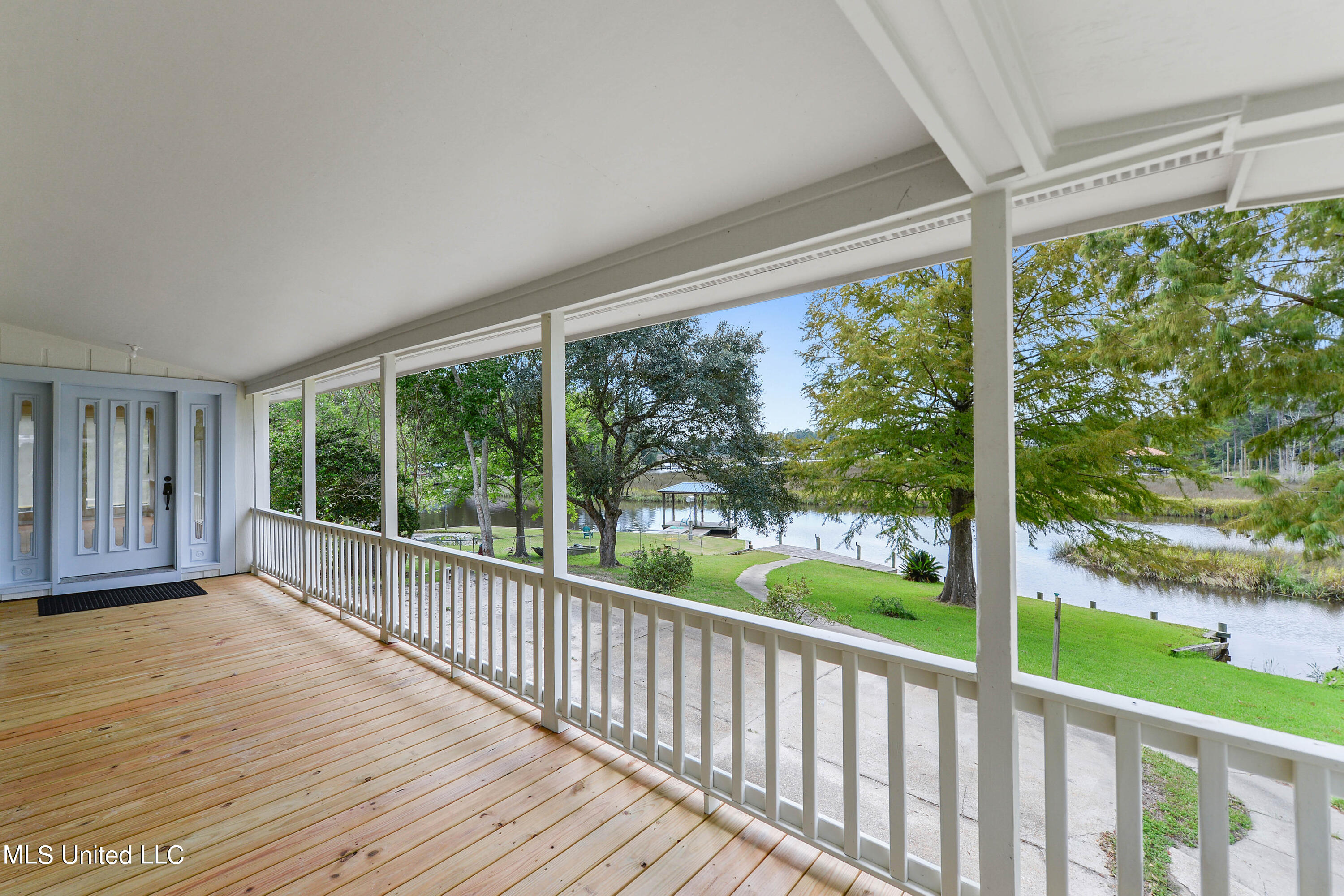 9312 Ridgeview Drive Ocean Springs, MS 39564 - Photo 42 of 50 022