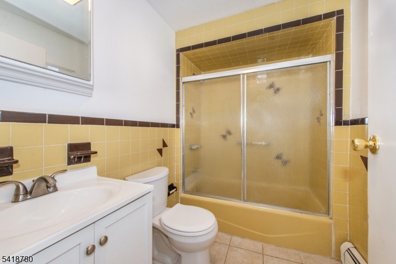 18 Pulaski Street, Unit 2 Bloomfield, NJ 07003 - Photo 12 of 20