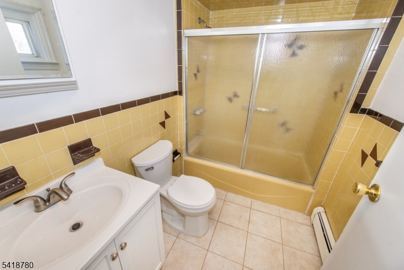 18 Pulaski Street, Unit 2 Bloomfield, NJ 07003 - Photo 13 of 20