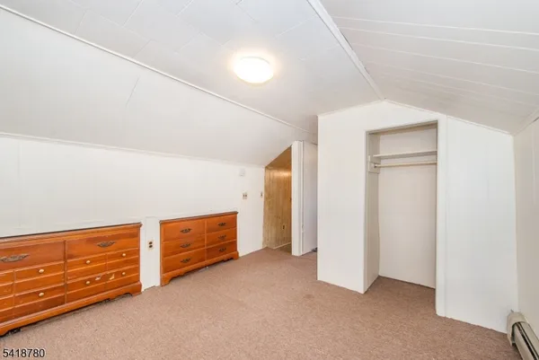 $1,900 | 18 Pulaski Street, Unit 2, Bloomfield, NJ 07003