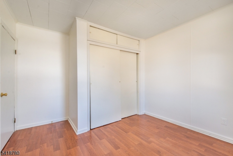 18 Pulaski Street, Unit 2 Bloomfield, NJ 07003 - Photo 10 of 20