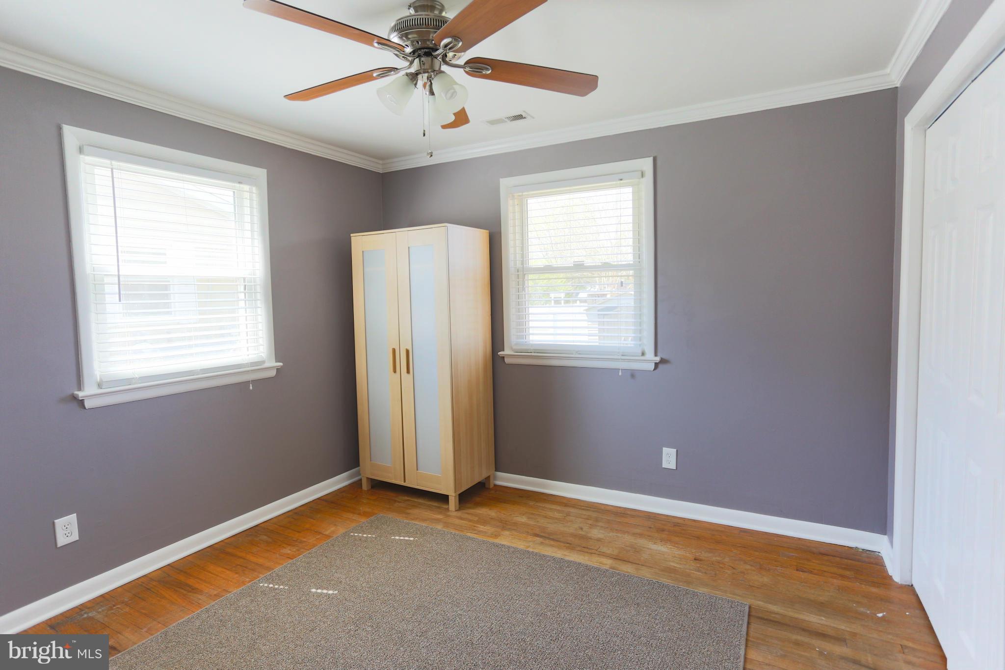 632 Londontown Road Edgewater, MD 21037 - Photo 17 of 28 a view of an empty room with a window