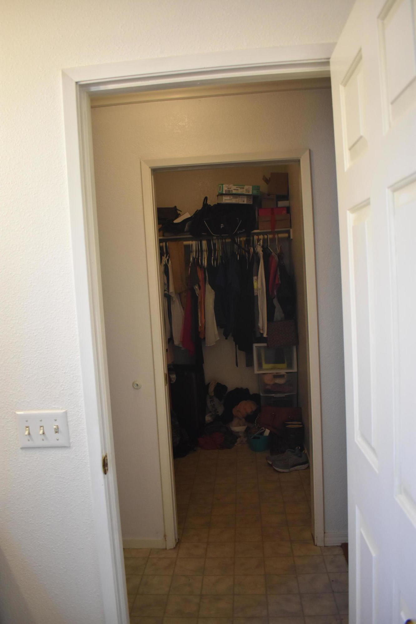 2455 Belladonna Street Redding, CA 96002 - Photo 17 of 26 DSC_0425