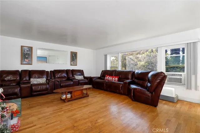 $649,000 | 10358 Las Lunitas Avenue, Tujunga, CA 91042