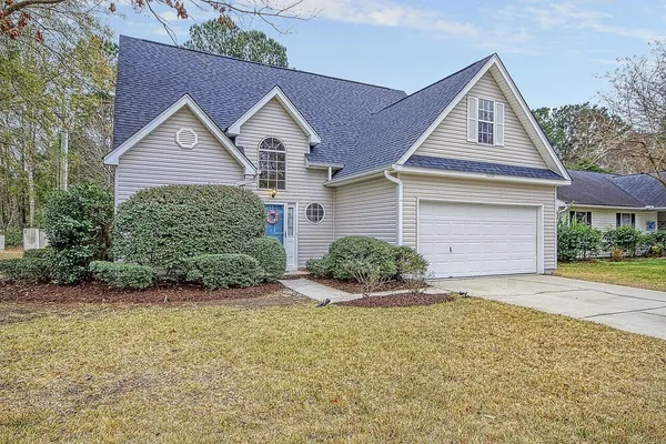 $3,595 | 3250 Morningdale Drive, Mount Pleasant, SC 29466