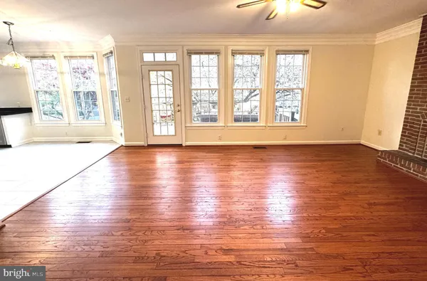 $925,000 | 125 Mission Drive, Gaithersburg, MD 20878