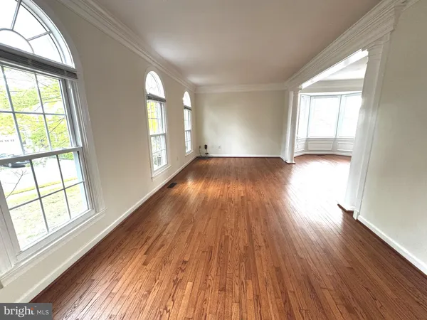 $925,000 | 125 Mission Drive, Gaithersburg, MD 20878