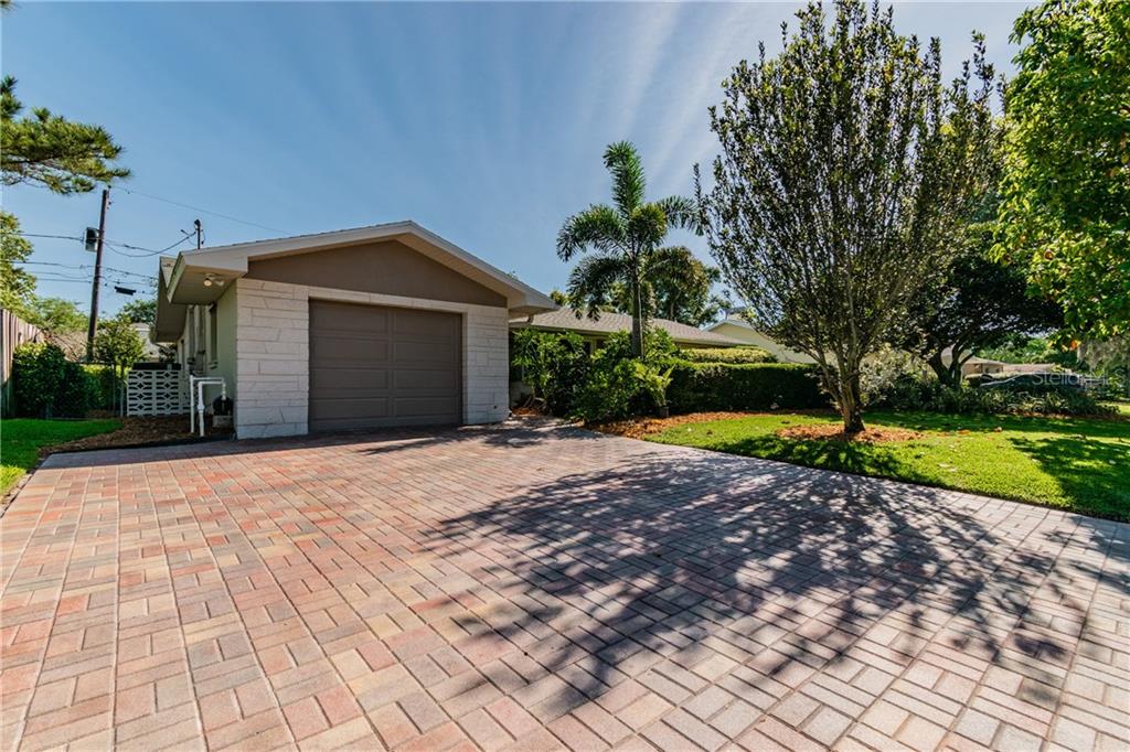 1009 Connecticut Road Tarpon Springs, FL 34689 - Photo 1 of 1 Gallery Image 1