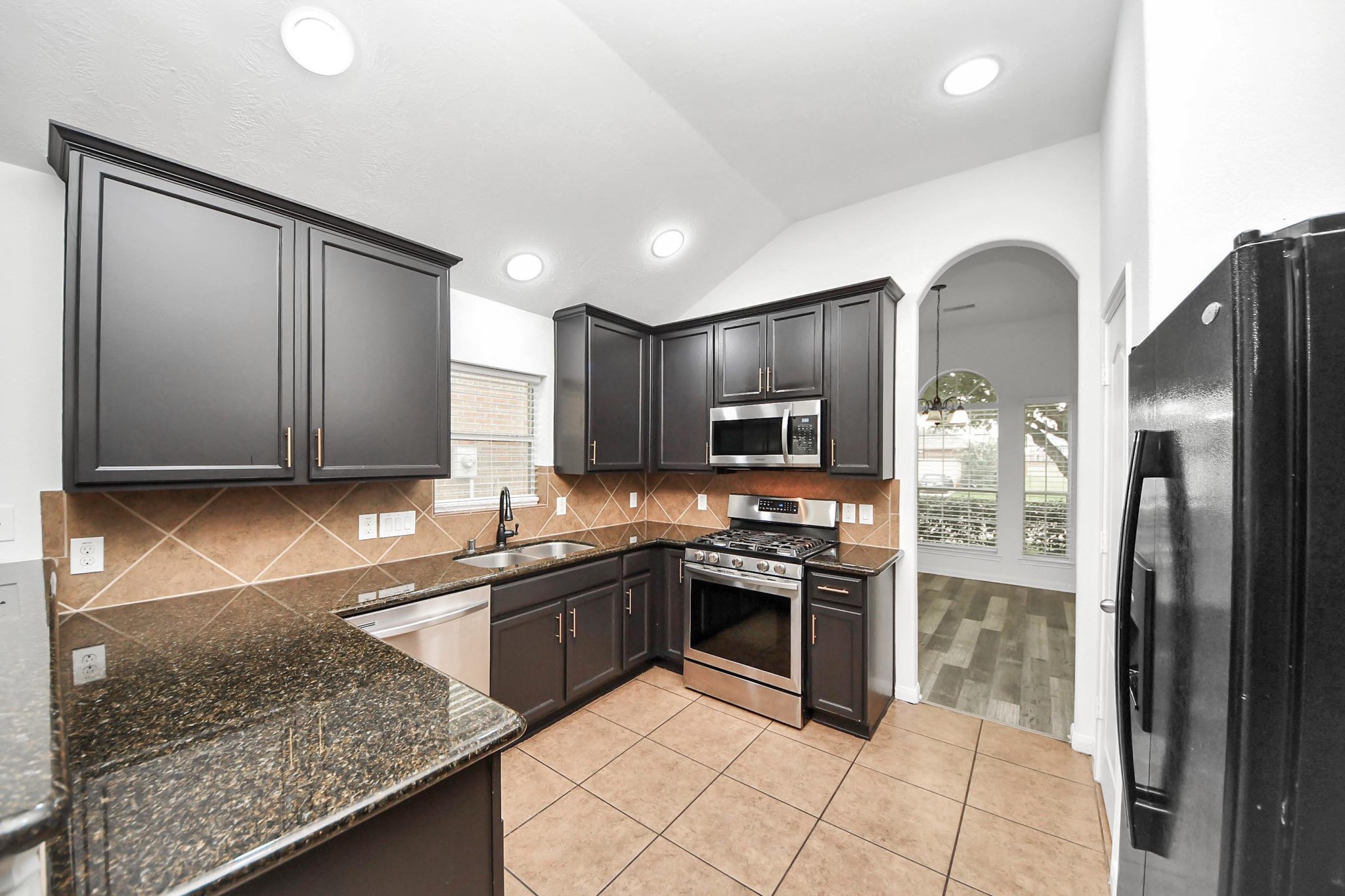 16518 Dover Mills Drive Spring, TX 77379 - Photo 7 of 31