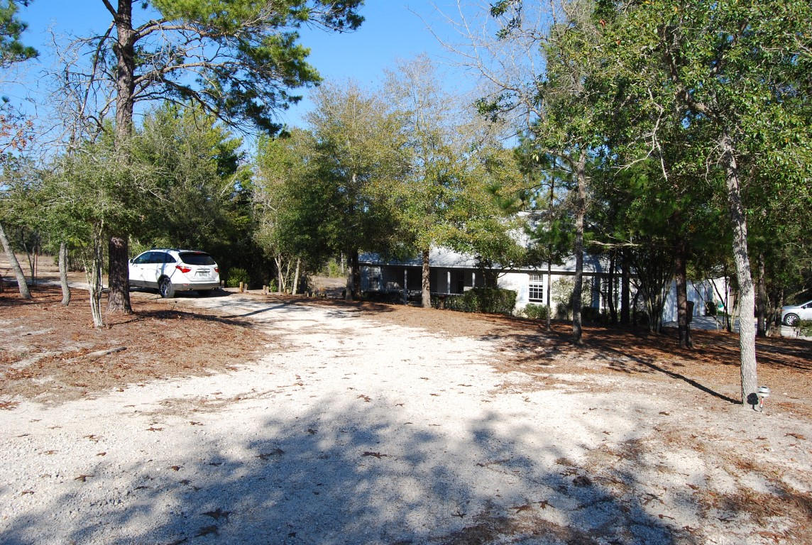 4100 Hosanna Way Crestview, FL 32539 - Photo 7 of 37 Gallery Image 7
