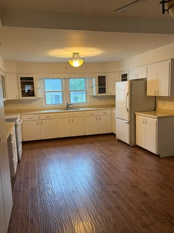 $309,900 | 512 Tower Street, Burlington, WI 53105