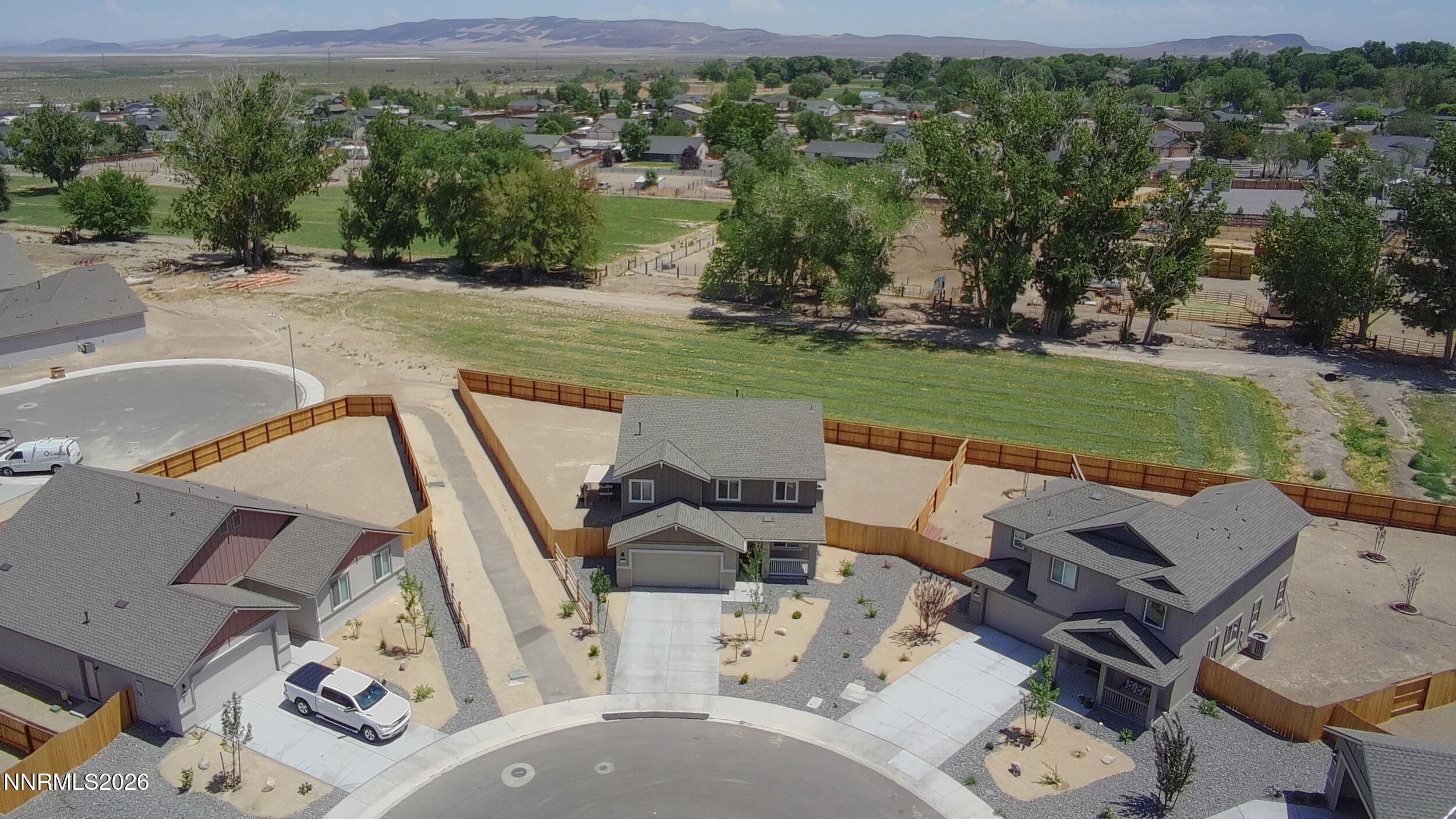 6778 Shell Court Fernley, NV 89408 - Photo 4 of 33 6_sing0038