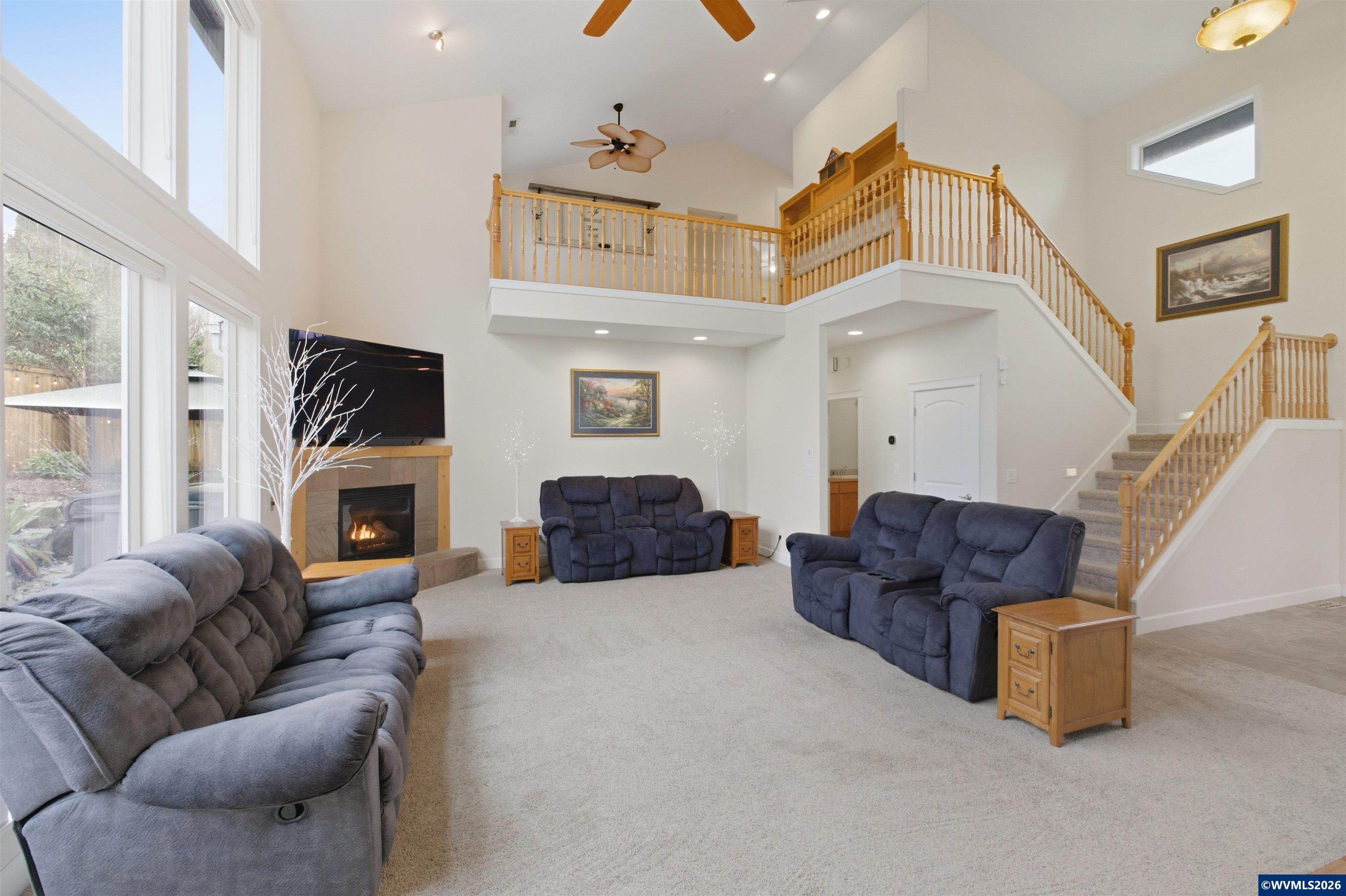 2697 Islander Avenue Northwest Salem, OR 97304 - Photo 17 of 50