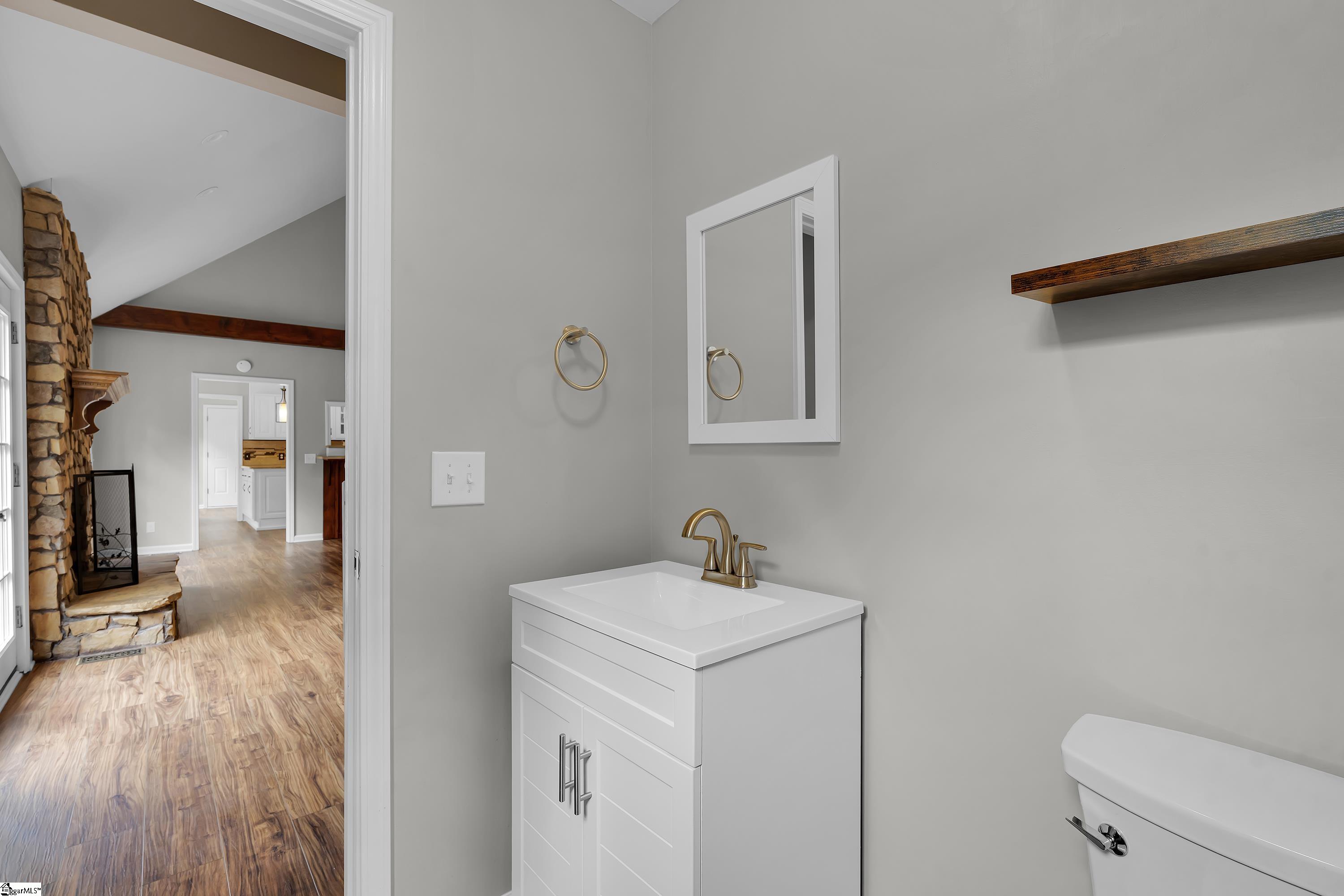 140 Pilot Road Greenville, SC 29609 - Photo 17 of 47