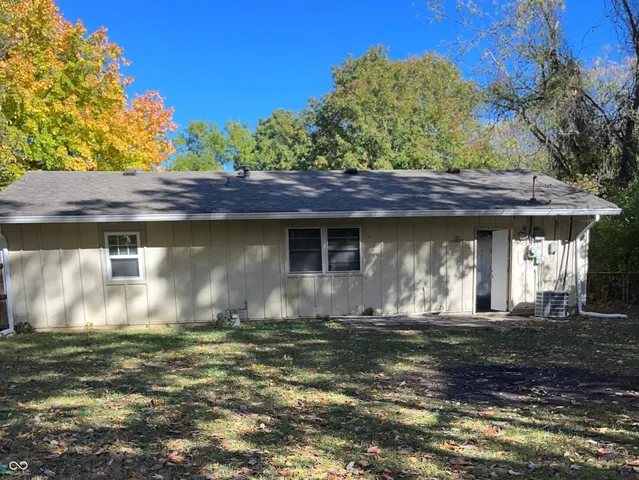 $1,250 | 9425 Rochelle Drive, Indianapolis, IN 46235