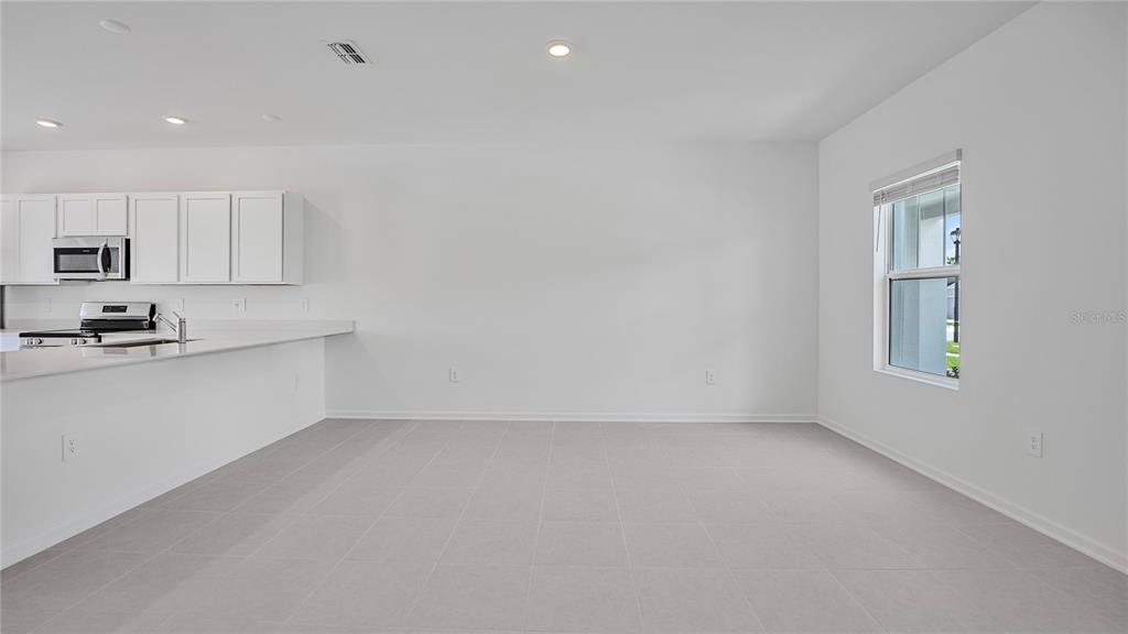 2136 Rider Rain Lane Apopka, FL 32703 - Photo 7 of 25