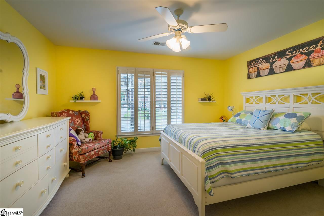 4 Falling Ridge Court Simpsonville, SC 29680 - Photo 26 of 35 Gallery Image 26
