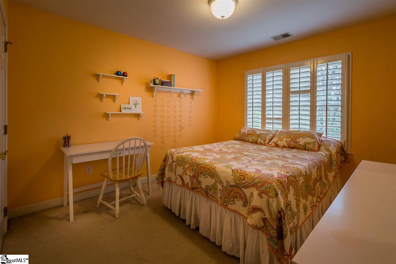 4 Falling Ridge Court Simpsonville, SC 29680 - Photo 28 of 35 Gallery Image 28