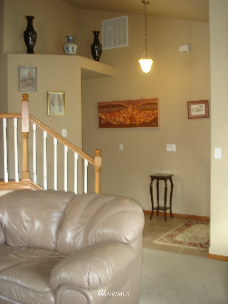 17437 Furman Street Southwest Rochester, WA 98579 - Photo 4 of 15
