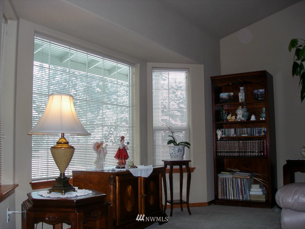 17437 Furman Street Southwest Rochester, WA 98579 - Photo 6 of 15