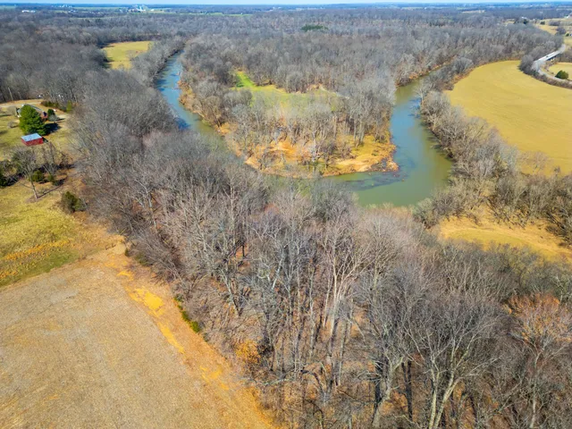 a view of lake from yard
