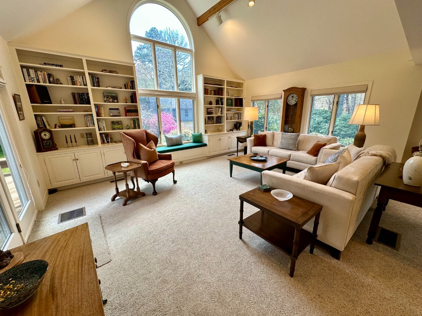 26 Bijah's Way Chilmark, MA 02535 - Photo 4 of 25