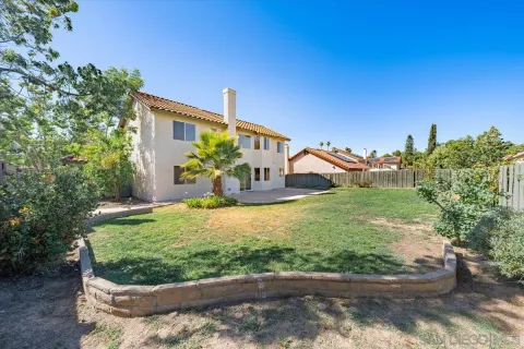 $965,000 | 1726 Las Palmas Lane, Escondido, CA 92026