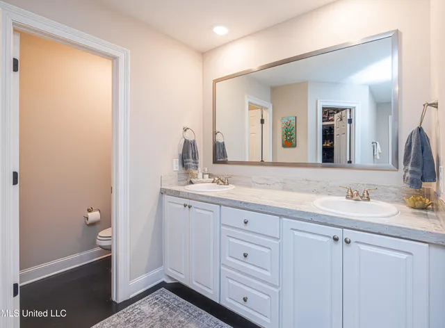 $289,900 | 256 Chartleigh Circle, Canton, MS 39046