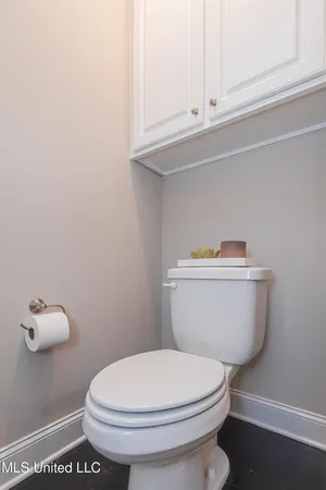 $289,900 | 256 Chartleigh Circle, Canton, MS 39046