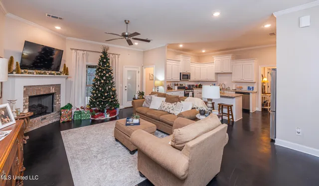 $289,900 | 256 Chartleigh Circle, Canton, MS 39046