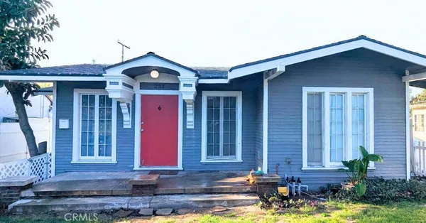 $3,028 | 233 West I Street, Unit 1, Ontario, CA 91762