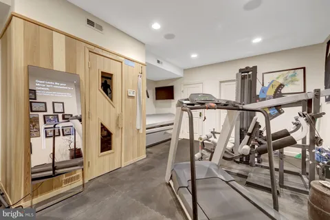 $2,600,000 | 801 Olde Georgetown Court, Great Falls, VA 22066