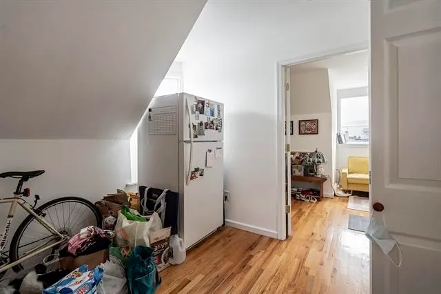 $4,400 | 977 Summit Avenue, Unit 2, Jersey City, NJ 07307
