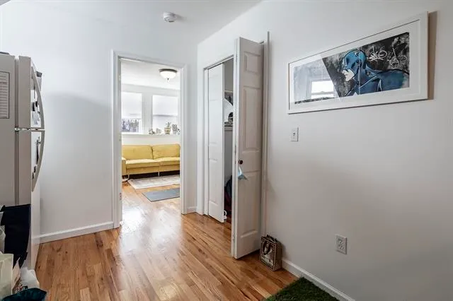 $4,400 | 977 Summit Avenue, Unit 2, Jersey City, NJ 07307