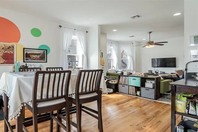 $4,400 | 977 Summit Avenue, Unit 2, Jersey City, NJ 07307