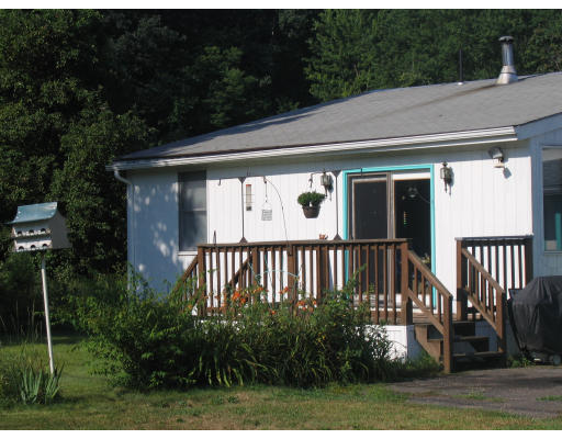 38 New Ludlow Road Granby, MA 01033 - Photo 4 of 6 Gallery Image 4