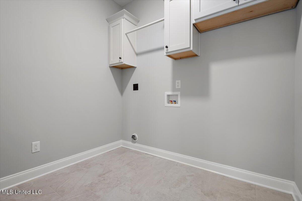 811 Coahoma Court Nesbit, MS 38651 - Photo 26 of 32 Isola