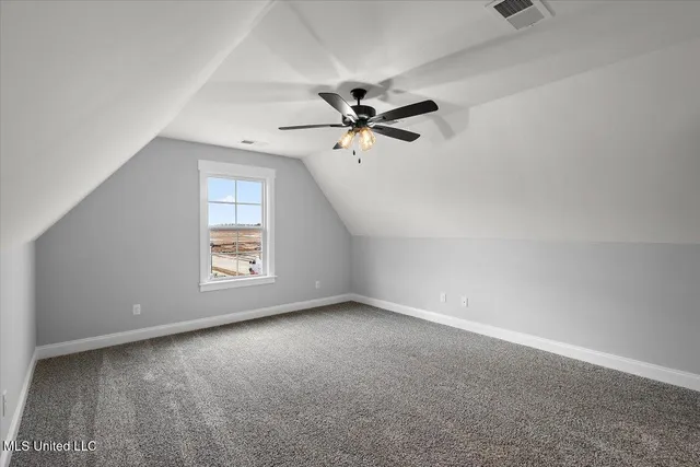 $365,900 | 811 Coahoma Court, Nesbit, MS 38651