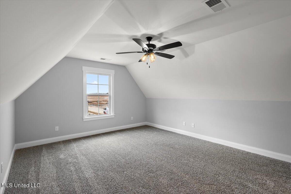 811 Coahoma Court Nesbit, MS 38651 - Photo 27 of 32 Isola