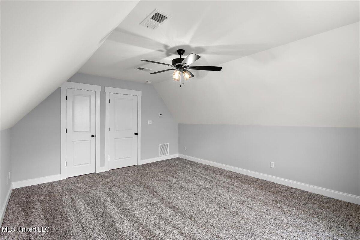 811 Coahoma Court Nesbit, MS 38651 - Photo 28 of 32 Isola