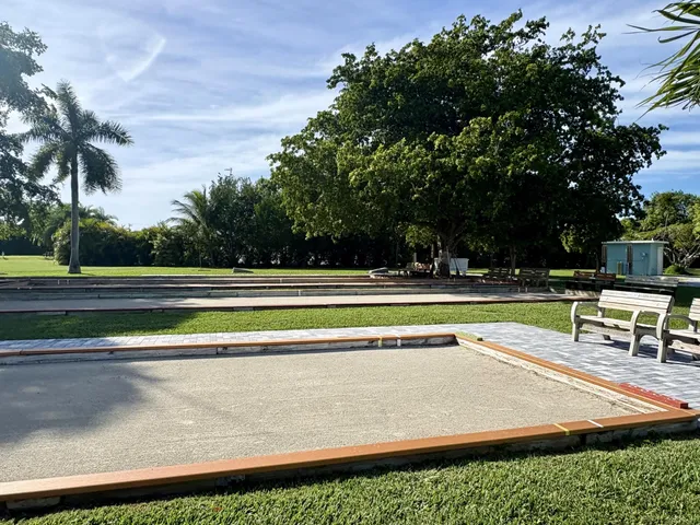 $1,700,000 | 261-271 9th Street, Key Colony Beach, FL 33051