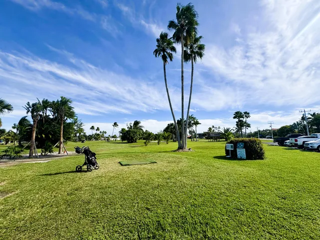 $1,700,000 | 261-271 9th Street, Key Colony Beach, FL 33051