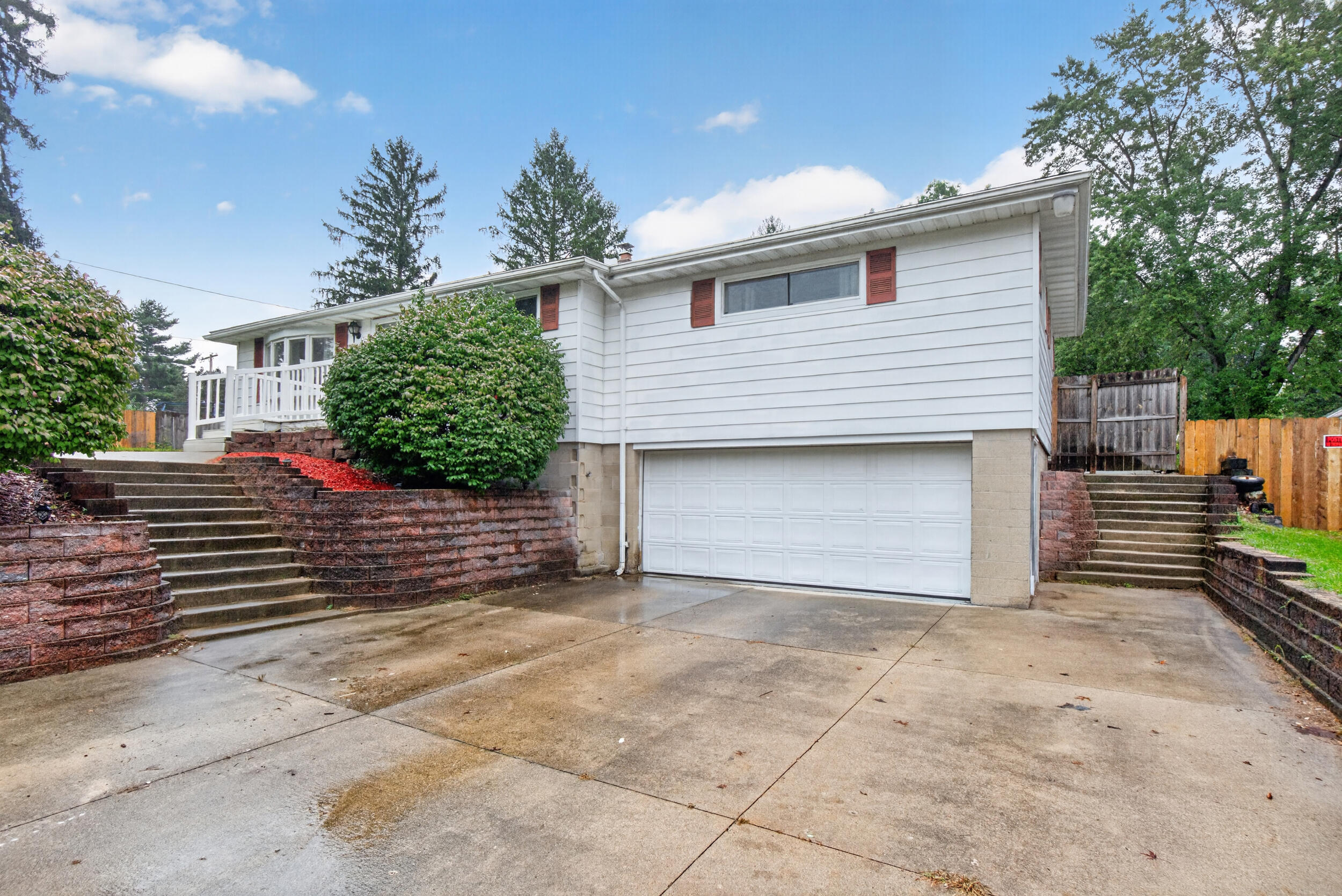 2921 Overhill Road Jackson, MI 49203 - Photo 6 of 56 5
