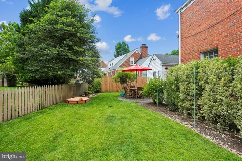 $725,000 | 10025 Reddick Drive, Silver Spring, MD 20901