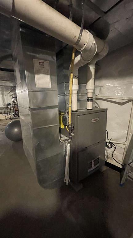 615 Tripoli Street Pittsburgh, PA 15212 - Photo 24 of 25 a close view of water heater room