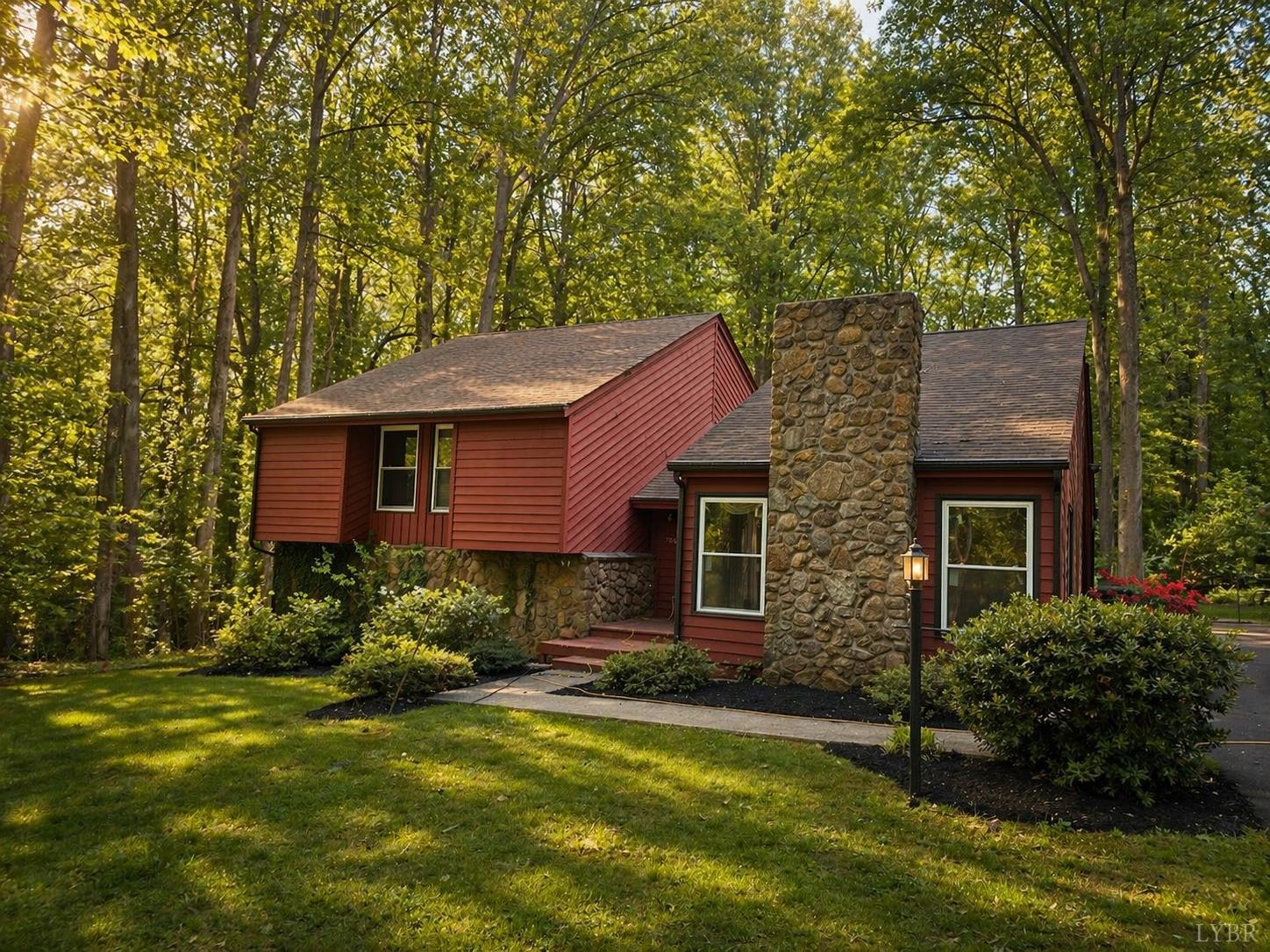 706 Ramblewood Road Forest, VA 24551 - Photo 2 of 32